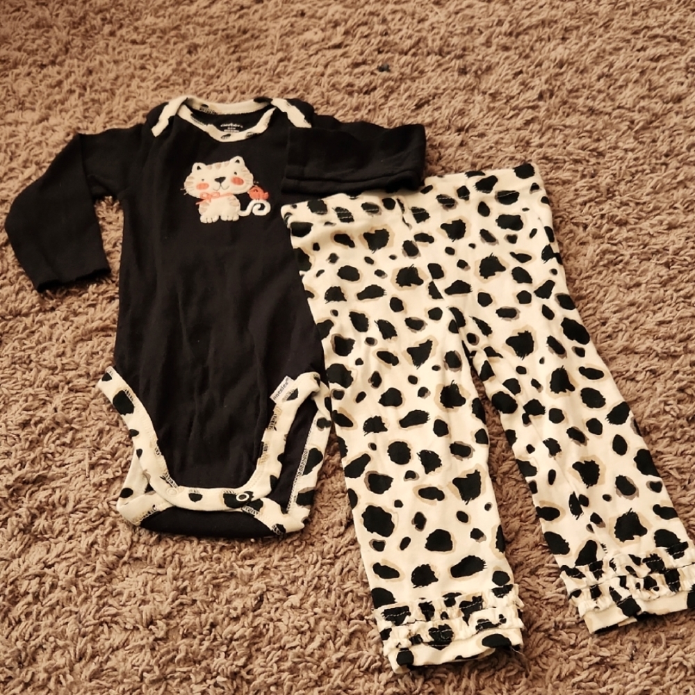 Gerber - Infant- Black and Tan Cat Print Set - Size 6-9M